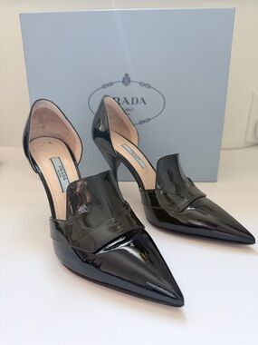 Prada Calzature Donna Patent Leather D’Orsay Pointed Toe Pumps EU 35.5 / US 5.5